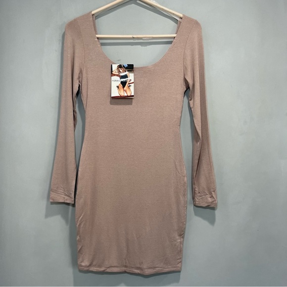 Naked Wardrobe Desire Doble Scoop Snatched Mini Dress . Size Medium New - Picture 4 of 9